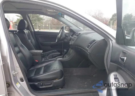 2004 Honda Accord 3.0 Ex из США, поврежденный, VIN 1HGCM66504A043052